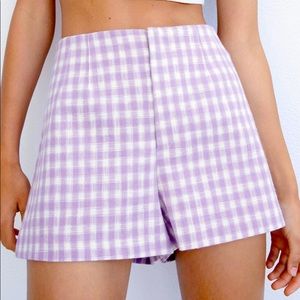 Checkered high waisted shorts